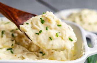The Mashed Potato Recipes That Make Everybody Struggle Over the Final Scoop